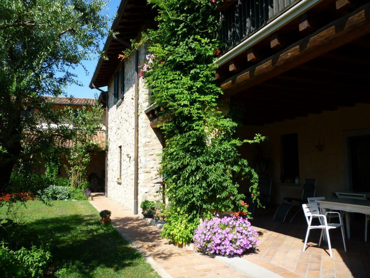 B&B Il Dosso Corte Franca Ngoại thất bức ảnh